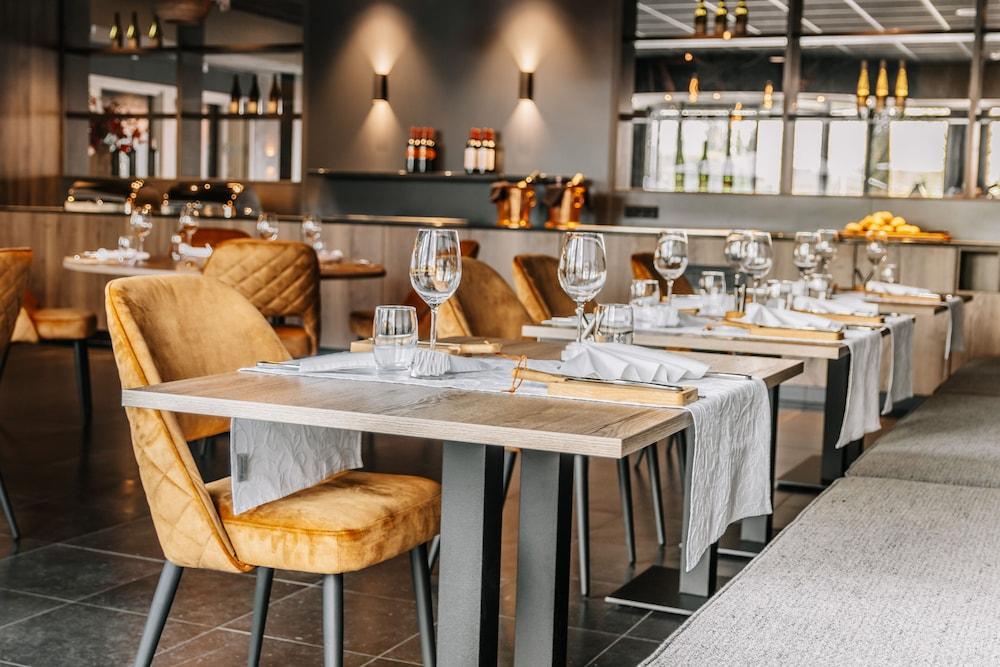 Golden Tulip Zevenbergen