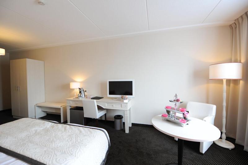 Golden Tulip Hotel 4*