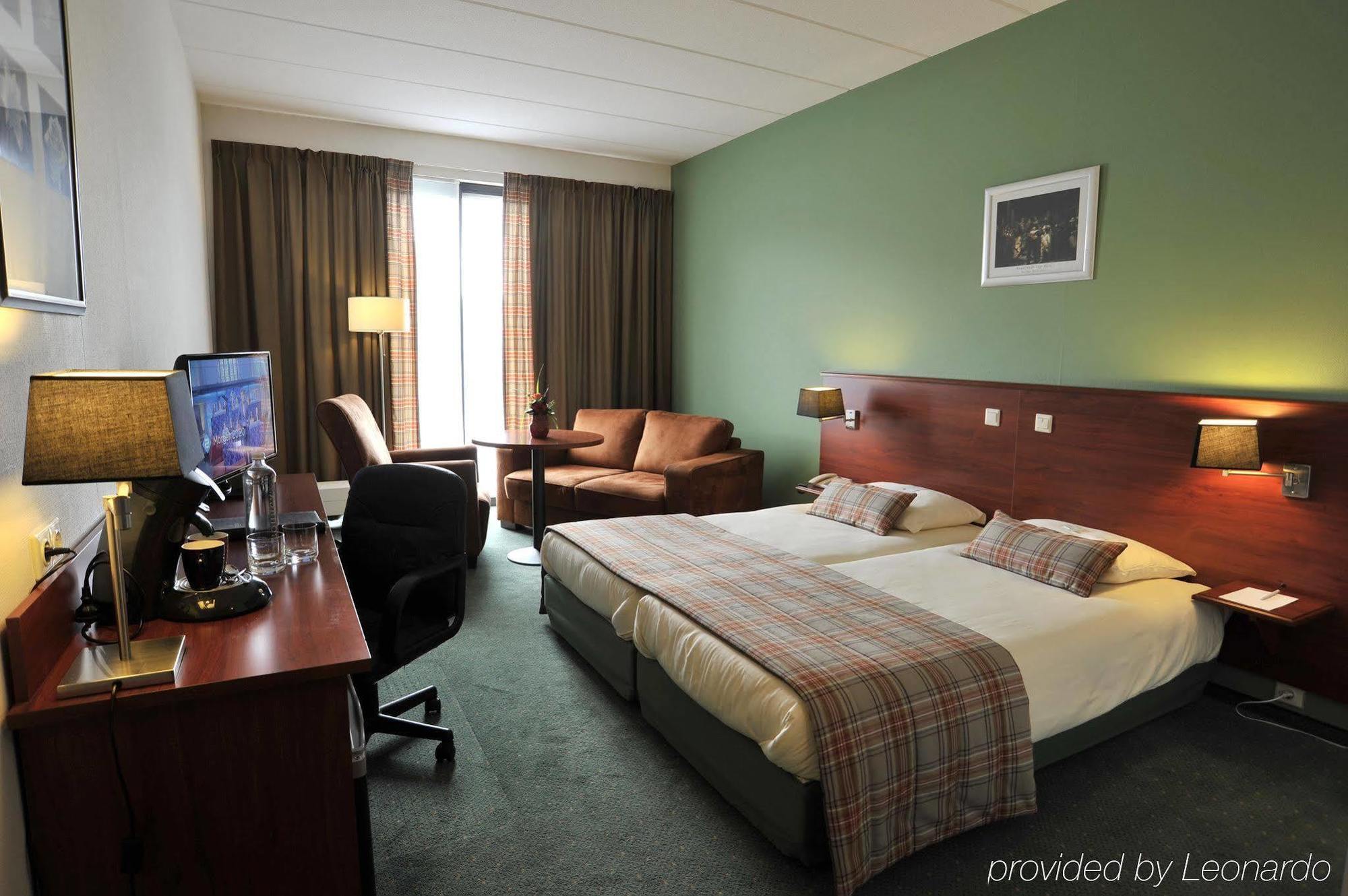 Golden Tulip 4*