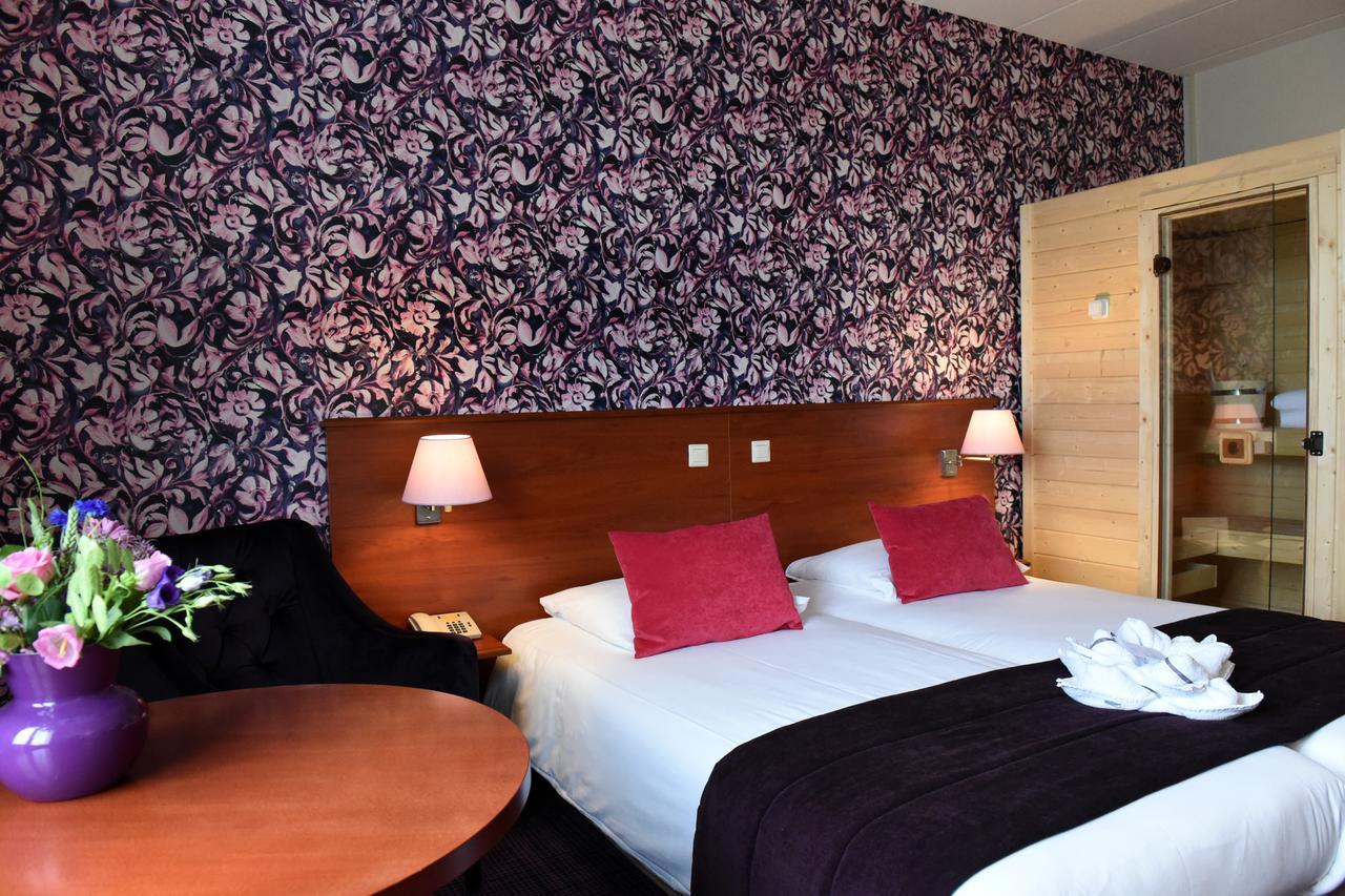 Golden Tulip Hotel